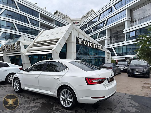 OTOFENİX SKODA SUPERB 1.4 TSI PRESTIGE OTOMATİK HATASIZ 58.495KM