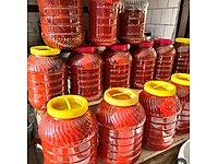 Domates ve biber salçası