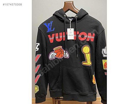 Sweatshirts & Hoodies / Louis Vuitton NBA Sweatshirt at  -  1074570308