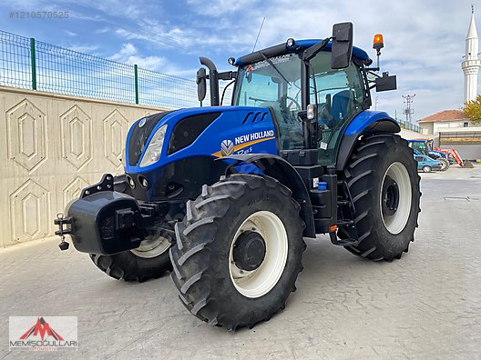 Machinery / Agricultural Machines / Tractors / New Holland / T7.165S