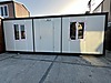 Machinery / Industrial / Containers & Cabins / Containers