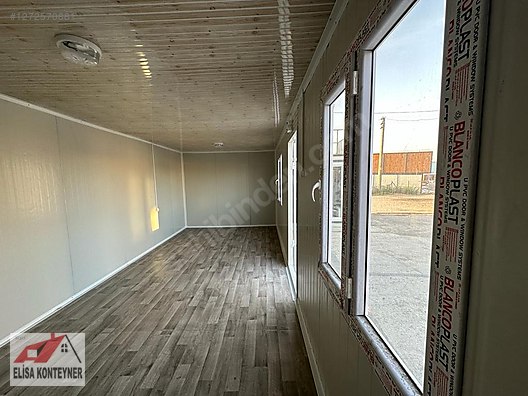 Machinery / Industrial / Containers & Cabins / Containers