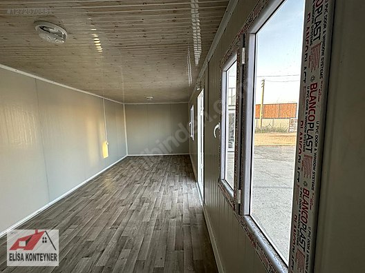 Machinery / Industrial / Containers & Cabins / Containers