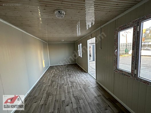 Machinery / Industrial / Containers & Cabins / Containers