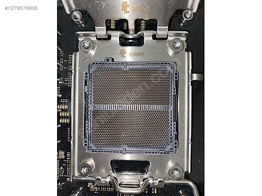 Used & Brand New Items / Computers / Desktops / Desktop Components / Motherboards