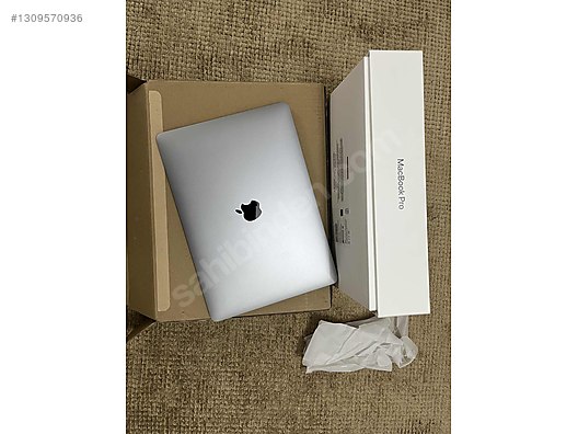 MacBook シルバー Apple Macbook / Çok çok az kullanıldı Sıfır ayarında on sahibinden