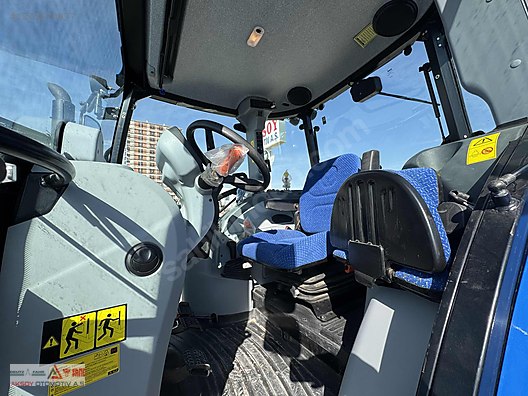 İş Makineleri & Sanayi / Tarım Makineleri / Traktör / New Holland / T5.110