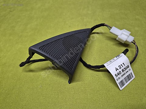 1277571040nk3.jpg