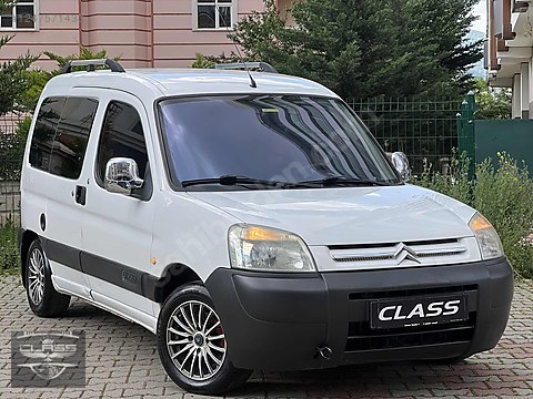 HATASIZ-BERLİNGO-2.0HDİ-TURBOLU-KLİMA-ÇİFT SÜRGÜ-MOTOR...