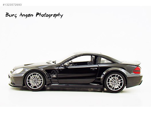 Minichamps Diecast Model 1:18 Mercedes Benz Araba - 1323572693