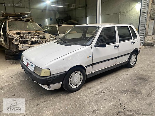 Fiat uno çıkma sol ön çamurluk