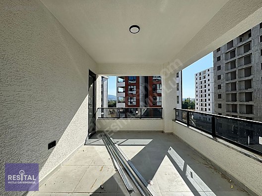 RS MUTLU KIZILCIKLI'DA NET 125 3+1 HAVUZLU ARA KAT SATILIK DAİRE