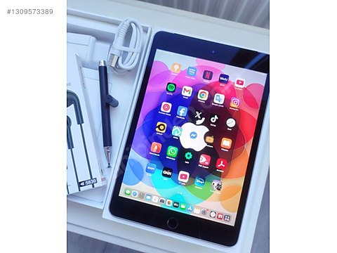 Apple iPad mini 4 128 GB Tablet - 1309573389