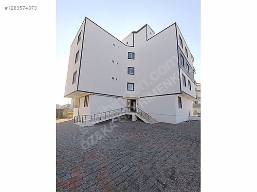 KORUKTE CEVRE YOLUNA YAKIN 2+1 ARA KAT CADDE CEPHESİ #1283574373