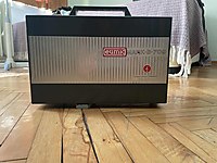 8 mmlik filmler ve projeksiyon makinesi