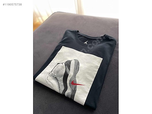Nike t shirt retro clearance