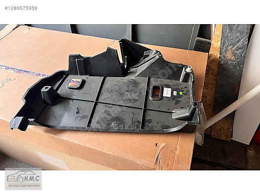 たぁち TOYOTA CHR C-HR 1.8 ÖN PANEL ALT MUHAFAZA 57628-F4010 - İlan ve