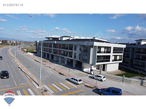 REMAX İREM CEBECİ'DEN STADYUM YANI KİRALIK DÜKKANLAR 1