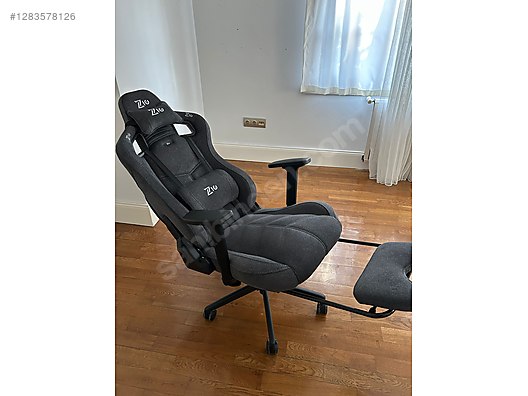 Used & Brand New Items / Gaming & Gamers Exclusive / Gaming Equipment / Gaming Chair