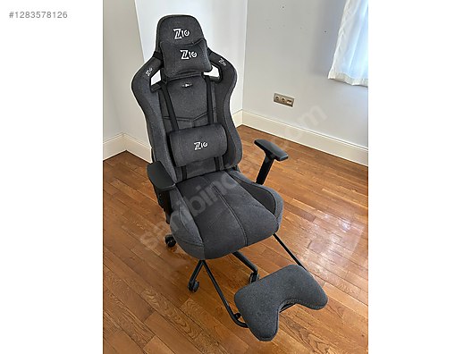 Used & Brand New Items / Gaming & Gamers Exclusive / Gaming Equipment / Gaming Chair
