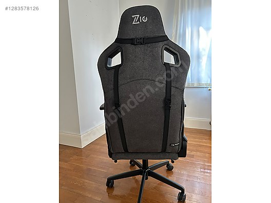 Used & Brand New Items / Gaming & Gamers Exclusive / Gaming Equipment / Gaming Chair