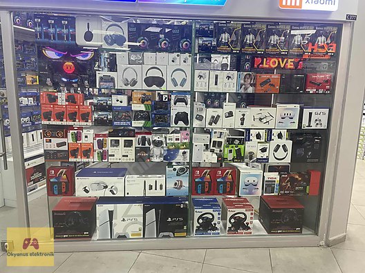 Used & Brand New Items / Cameras & Photographic Equipment / Video Cameras & Camcorders / Action Cameras