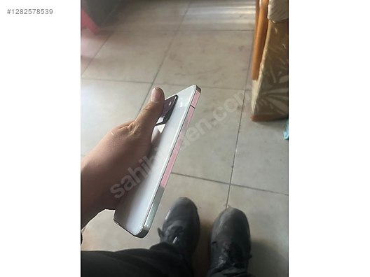 Used & Brand New Items / Cell Phones & Accessories / Cell Phones / Xiaomi / 13