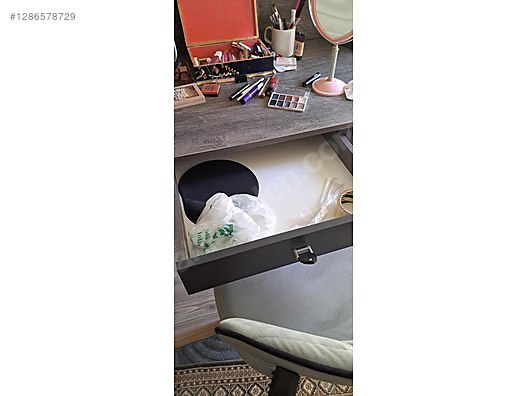 Used & Brand New Items / Gaming & Gamers Exclusive / Gaming Equipment / Gaming Desk