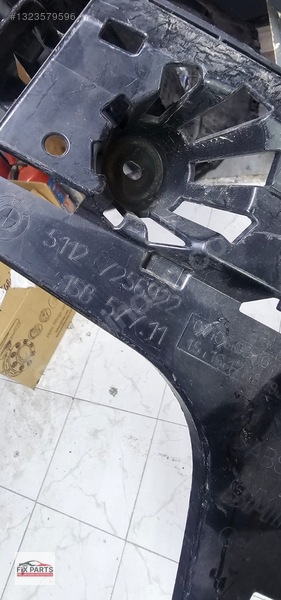 BMW 3 Serisi Tampon Tutacağı