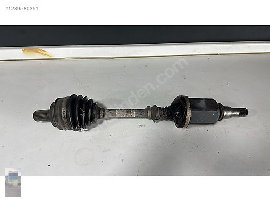 Otomobil & Arazi Aracı / Yürüyen & Direksiyon / MERCEDES CLS W257