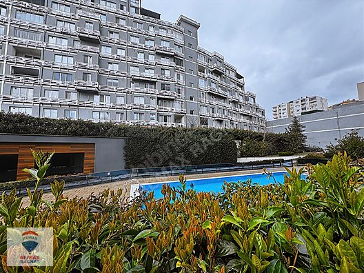 PENDİK YENIŞEHİR WROOF'TA KÖŞE BAHÇE KATI 2+1 116 M2 BOŞ DAİRE