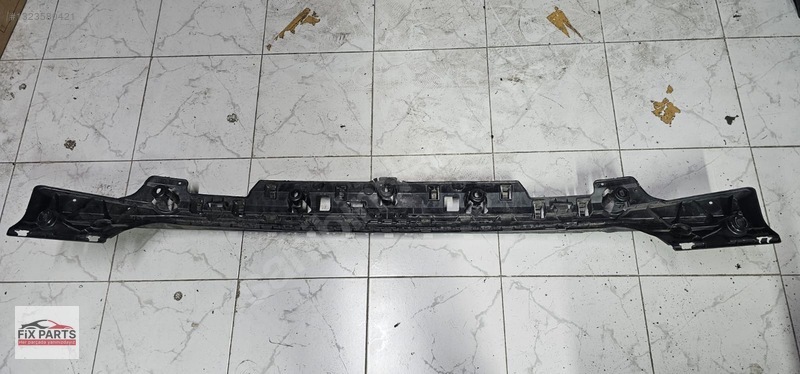 BMW i Serisi Tampon Braketi (Arka)