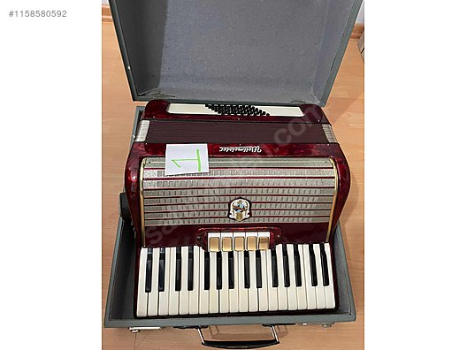 İkinci El ve Sıfır Alışveriş / Müzik / Müzik Aletleri / Tuşlu Çalgılar / Akordeon