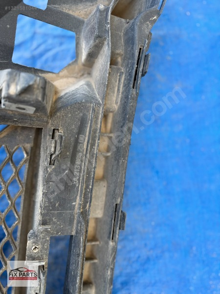 Mercedes E Tampon Braketi (Ön)