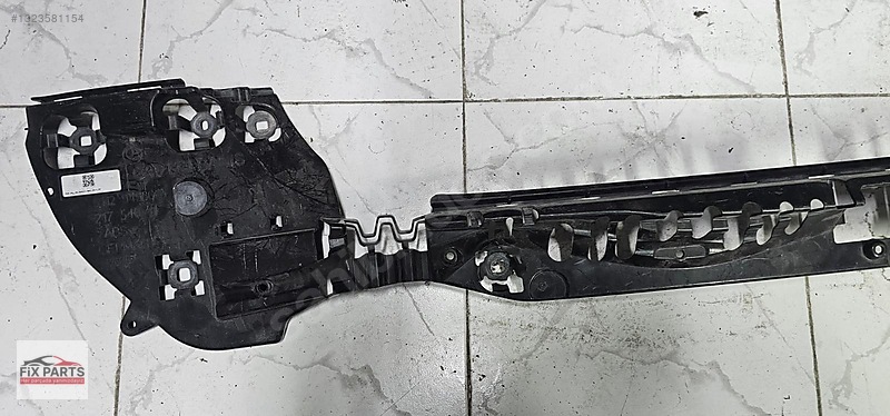 BMW 5 Serisi Tampon Braketi (Arka)