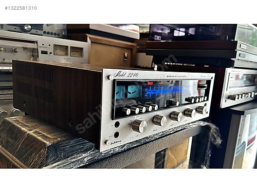Marantz Receiver Amfi - Marantz 2240 Stereophonic Receiver (1974