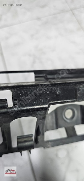 BMW 4 Serisi Tampon Tutacağı