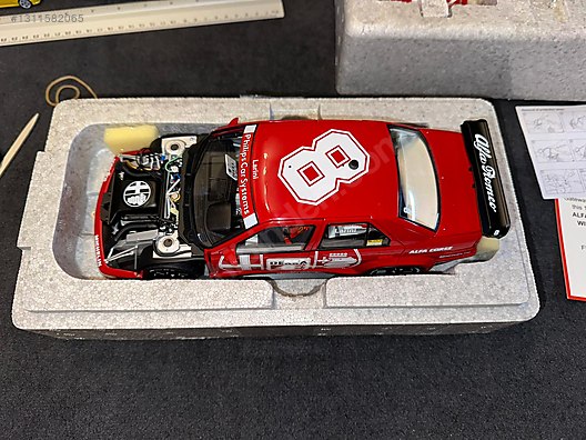 AutoArt Alfa Romeo 155 V6 TI / Hockenheim Winner 1993 on