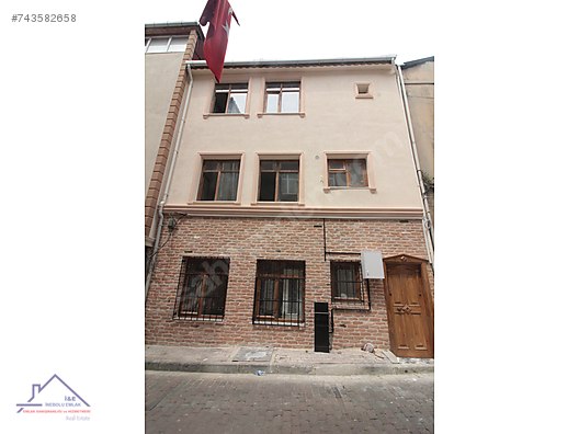 balat ta mustakil ev kelepir bina satilik mustakil ev ilanlari sahibinden com da 743582658