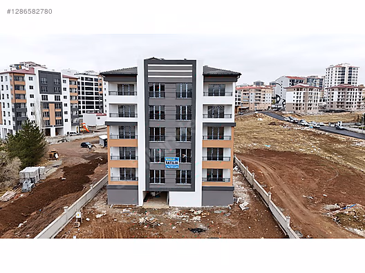 EMLAX'TAN EĞRİKÖPRÜ'DE SATILIK 1+1 DAİRELER #1286582780