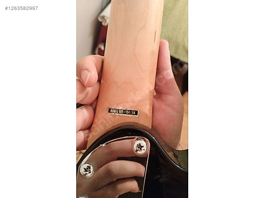 İkinci El ve Sıfır Alışveriş / Müzik / Müzik Aletleri / Telli Çalgılar / Gitar / Elektro