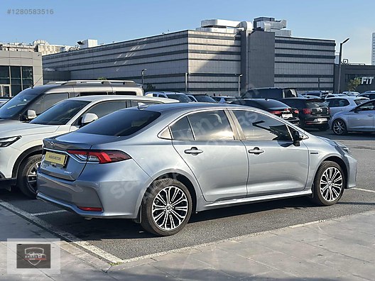 Vasıta / Otomobil / Toyota / Corolla / 1.8 Hybrid / Flame X-Pack
