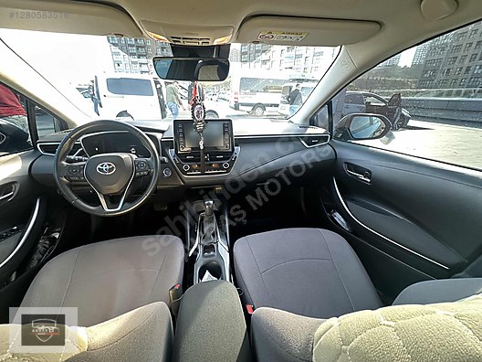 Vasıta / Otomobil / Toyota / Corolla / 1.8 Hybrid / Flame X-Pack