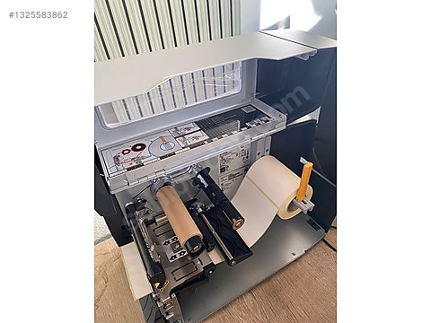 Temiz Çok Az Kullanılmış Zebra ZT230 203DPI yazıcı sahibinden