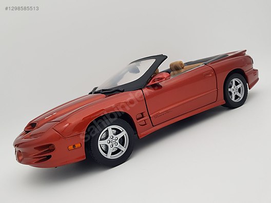 1/18 die-cast Pontiac Firebird Trans Am 2002 on sahibinden.com