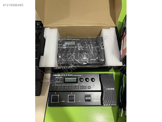 Boss gt 100 Gt 10 Gt 1 Gt 001 Dynacord CMS 1000 -3 Digitech