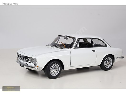 Autoart Diecast Model 1:18 Alfa Romeo Araba - 1302587400