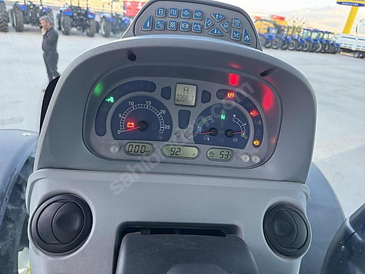 Machinery / Agricultural Machines / Tractors / New Holland / T6.160