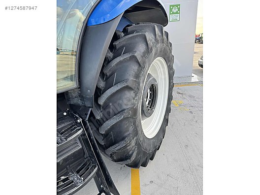 Machinery / Agricultural Machines / Tractors / New Holland / T6.160