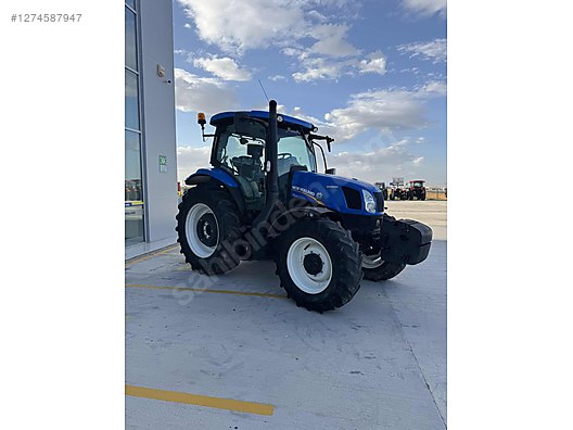 Machinery / Agricultural Machines / Tractors / New Holland / T6.160